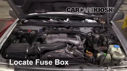 1999 Suzuki Grand Vitara JLX 2.5L V6 Fuse (Engine) Replace